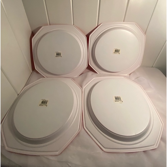 4 Vintage 1980s St Nick Dinner plastic Plate Merry Christmas Victorian Portrait - Picture 4 of 15